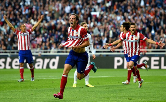 进球机器！2025年俱乐部+国家队凯恩65场比赛轰入60球（凯恩太猛：2025年代表俱乐部与国家队65战斩获60球）