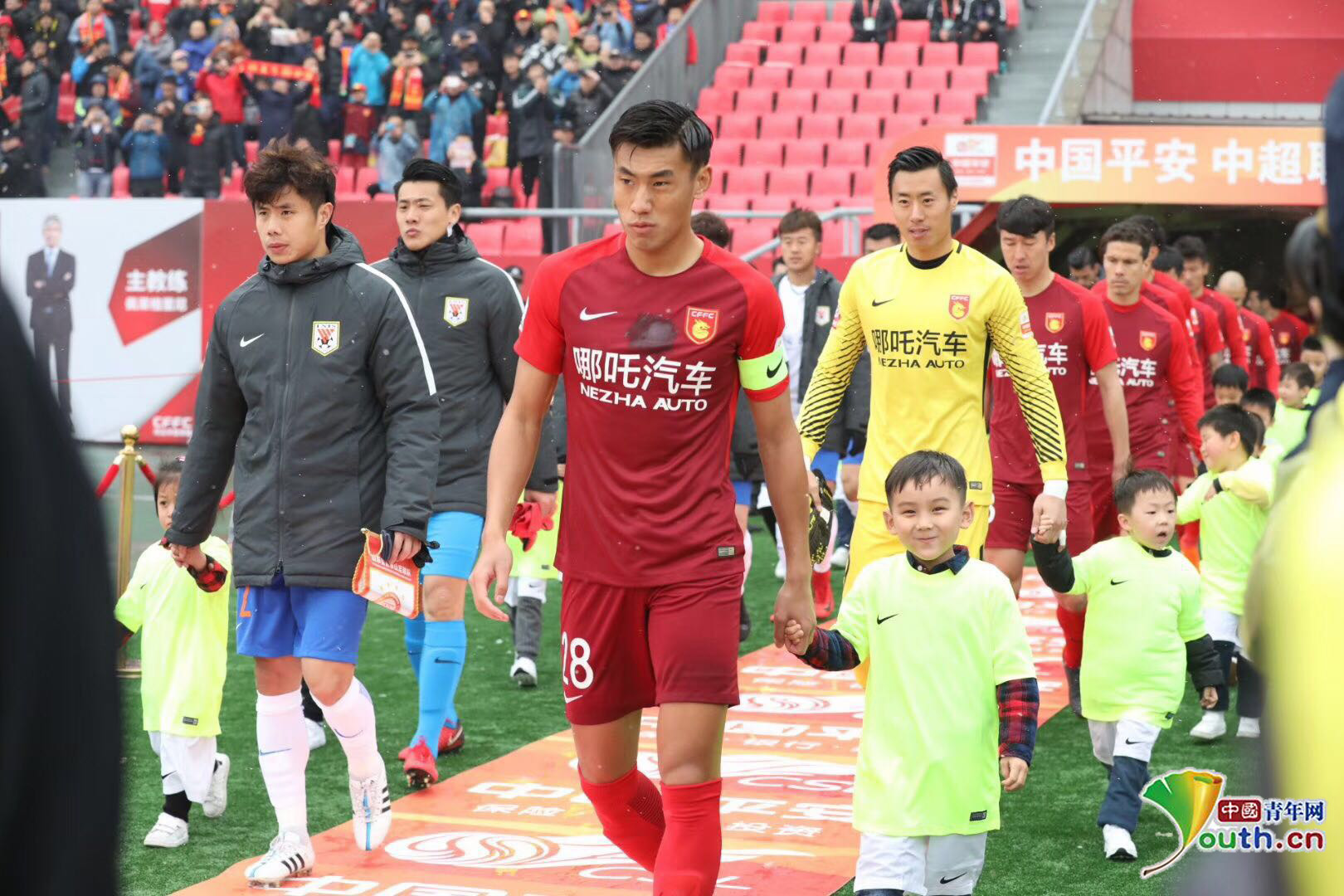 潘德夫：范戴克那次手球应该是点球，裁判决定了比赛的结果（潘德夫直言：范戴克手球该判点，裁判改变了比赛走向）