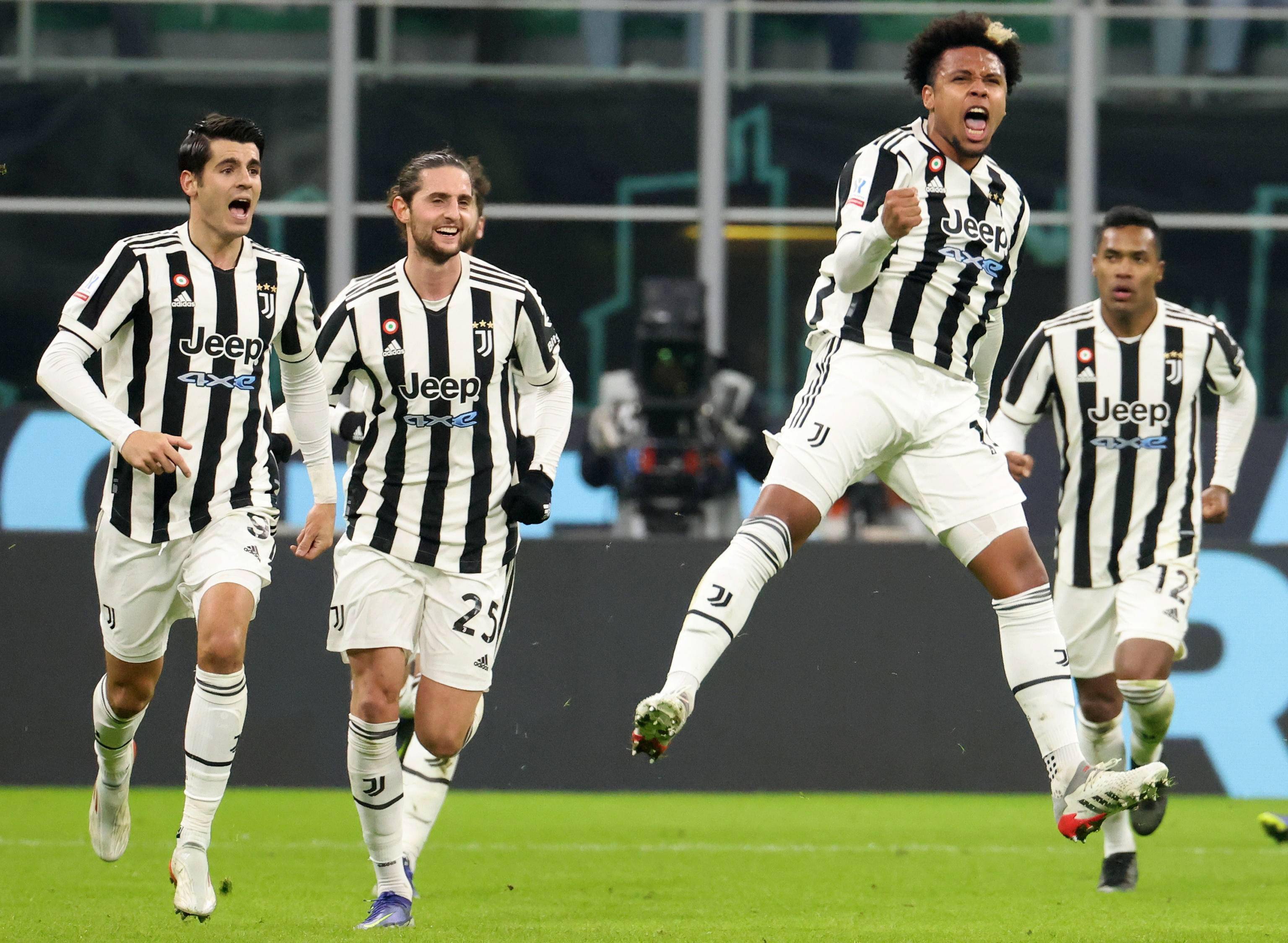 英超战报：曼城2-1战胜切尔西,（英超快讯：曼城2比1击败切尔西）