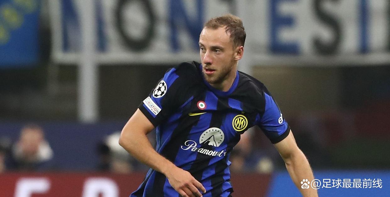 记者：穆西亚拉预计12月参加球队训练，预计1月才会复出参赛