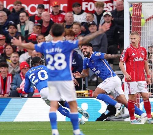 斯帕莱蒂：上半场太过于程式化，还犯了质量上不该犯的错（斯帕莱蒂：上半场踢得太套路，还犯了本不该有的错误）