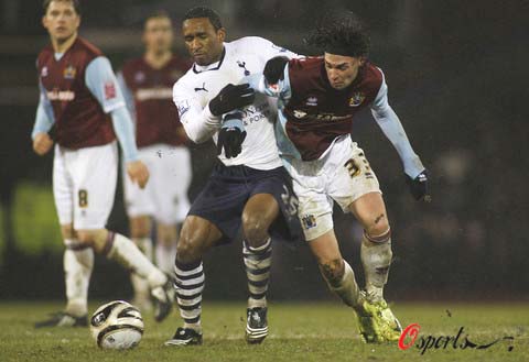 4-3险胜布莱顿＋斩获联赛4连胜＋跃居积分榜第3位＋各项赛事6连胜（4-3力克布莱顿，联赛四连胜升至第3，各项赛事豪取六连胜）