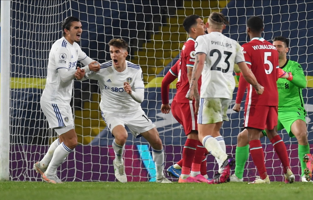 皮克福德：想参加摩托车越野赛；为英格兰举起奖杯是头等大事（皮克福德憧憬参加摩托越野赛，但为英格兰捧杯仍是首要目标）