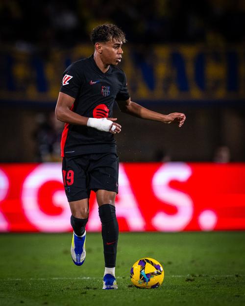 魔鬼赛程！阿森纳后面将陆续迎战桑德兰、热刺、拜仁、切尔西（硬仗连连！阿森纳接下来相继对垒桑德兰、热刺、拜仁、切尔西）