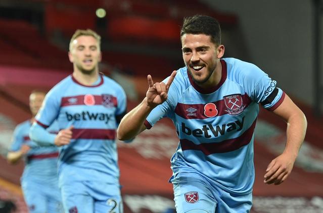 前锋头球破门，头球能力被放大关注（前锋头槌建功，制空能力成焦点）