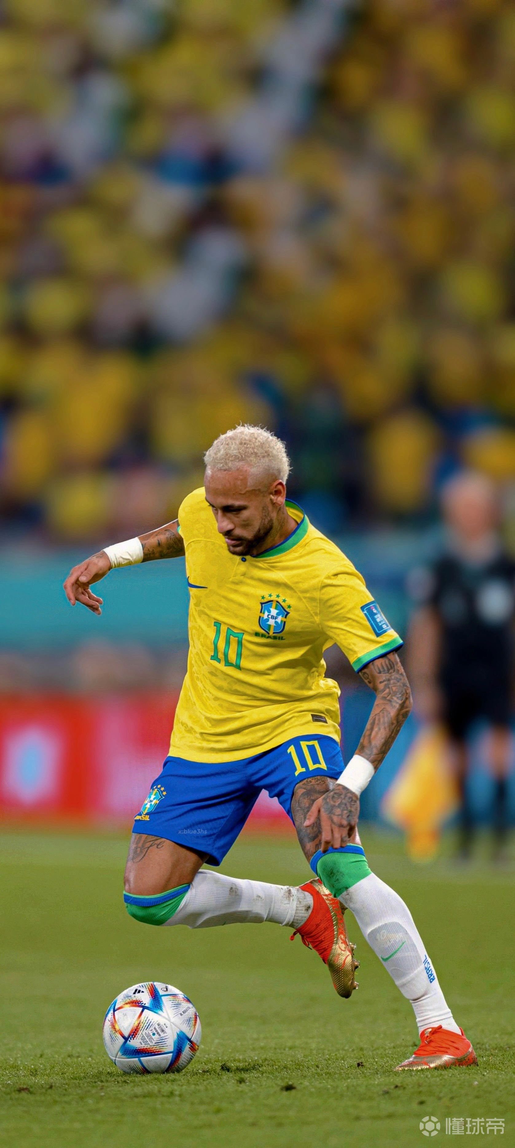 黄希扬：向余望在国奥遭受巨大质疑，归队后每个人都在鼓励他（黄希扬：向余望在国奥饱受质疑，归队后全队给予鼓励）