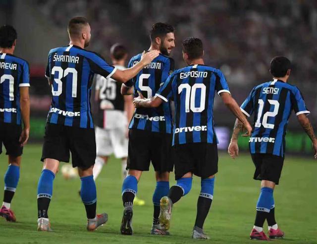 浙江绿魂球迷会：开场前将致敬弗兰克，第11分钟高唱队长之歌（浙江绿魂球迷会赛前致敬弗兰克，第11分钟齐声唱起队长之歌）