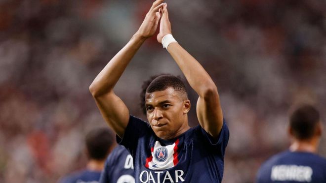 合肥狂风在CBA杯赛中以97-80击败江苏肯帝亚，创NBL首次大胜CBA球队纪录，引发热议。（CBA杯赛：合肥狂风97-80击退江苏肯帝亚，改写NBL队首度大胜CBA对手纪录引热议）