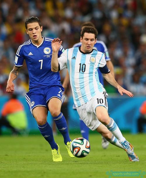 苏索：国米曾想用解约金签下我，但我是米兰人所以拒绝了（苏索：国米想用解约金签下我，但我忠于米兰选择拒绝）