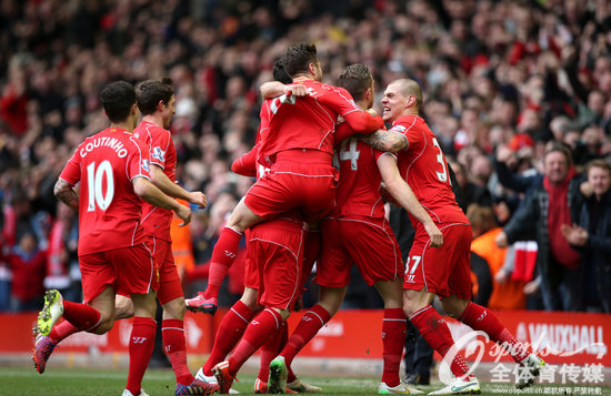 剑指三分，阿森纳晒欧冠赛前海报：萨卡单人出镜（志在三分！阿森纳发布欧冠赛前海报，萨卡独自亮相）