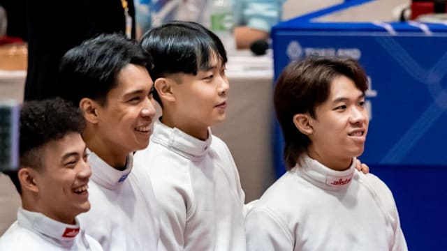 世体：贝尔纳尔对冬窗租借离队持开放态度，他的上场时间太少（世体：因出场机会有限，贝尔纳尔愿在冬窗租借离队）