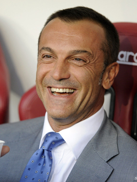 NBA最佳阵容公布：詹姆斯入选,（NBA最佳阵容揭晓：詹姆斯上榜）