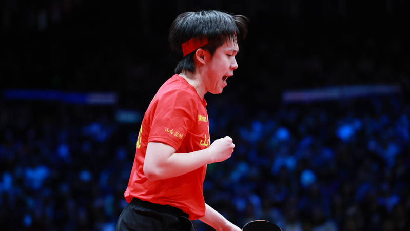 荷媒：阿贾克斯将与小克鲁伊夫会面，他是贾府新任总监候选人（荷媒：阿贾克斯将会见小克鲁伊夫，后者为新任总监人选）