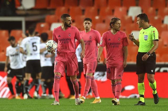 随着孙兴慜离开，19年欧冠决赛首发阵容中的球员无一人在热刺（孙兴慜告别后，热刺2019欧冠决赛首发已全部离队）